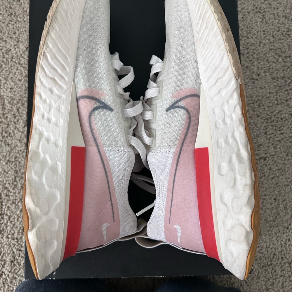 Nike Infinity React Running Shoes - image 4